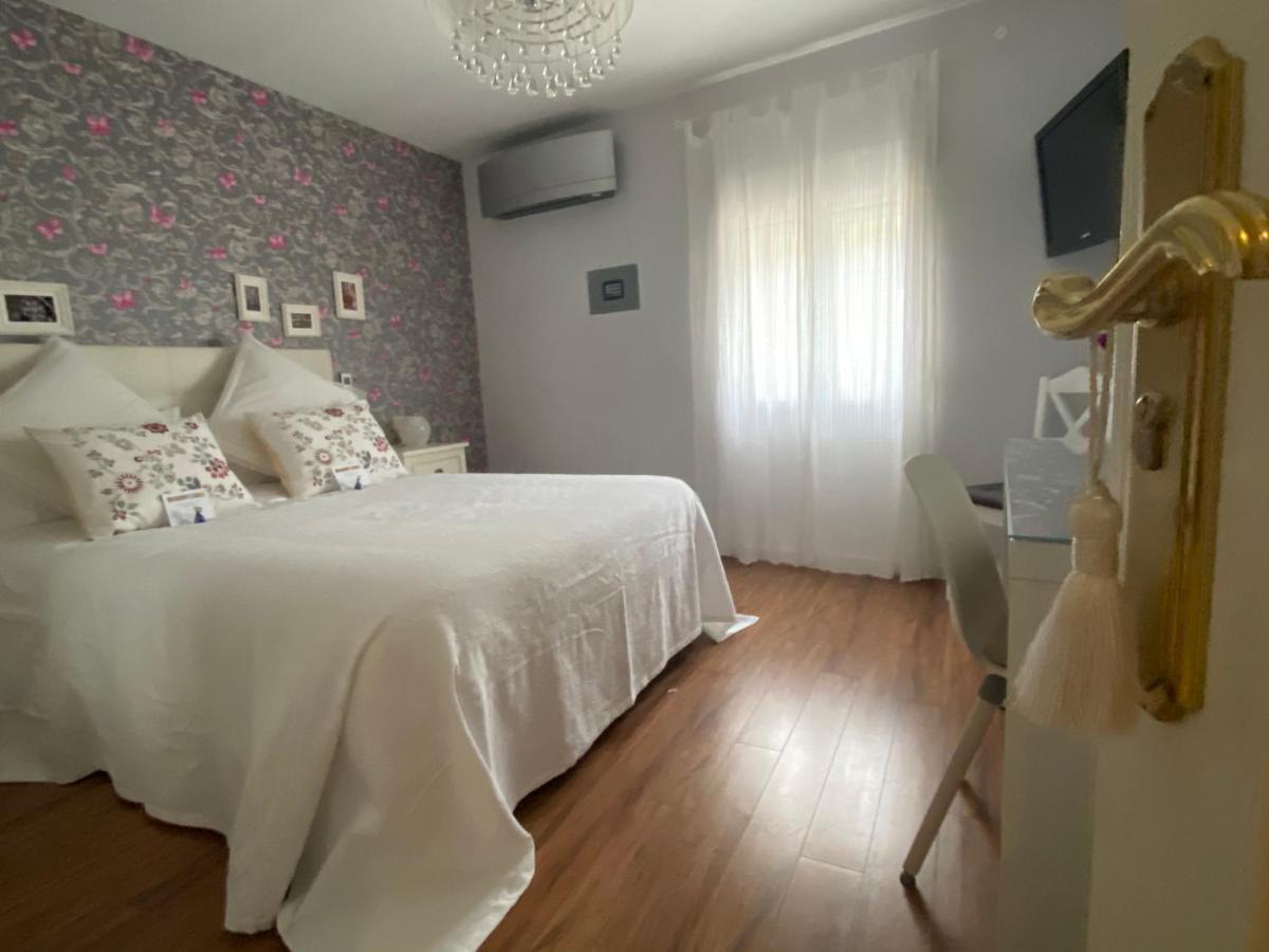 Apartamento La Biblioteca En Cuenca Куенка Екстер'єр фото